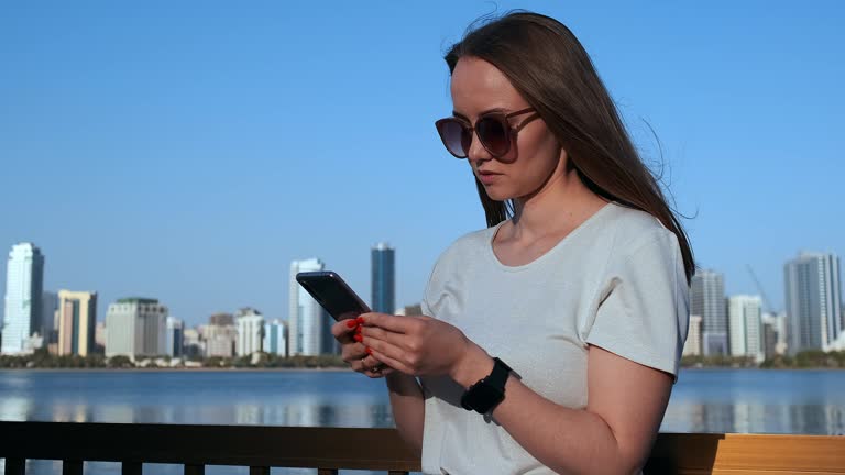 كيفية الحصول على تأشيرة عمل في الإمارات: الخطوات والوثائق اللازمة