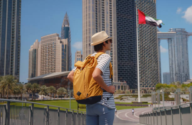 كيفية الحصول على تأشيرة عمل في الإمارات: الخطوات والوثائق اللازمة