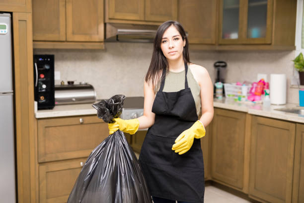 شركة عاملات تنظيف بالساعة