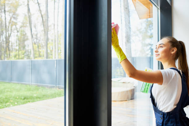 خادمة مكتب قطر