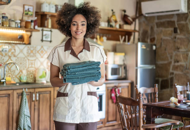 مكاتب خدم قطر | أفضل المكاتب في الدوحة والعزيزية وسوق العلي